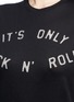 Detail View - Click To Enlarge - ZOE KARSSEN - 'Rock 'n Roll' slogan print cotton-modal T-shirt