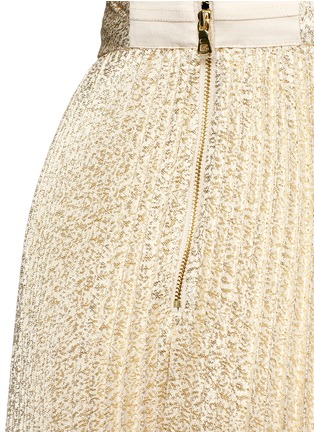 Detail View - Click To Enlarge - ALICE & OLIVIA - 'Katz' metallic jacquard pleated maxi skirt