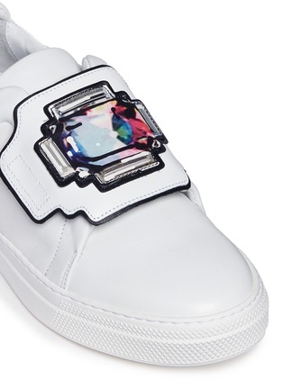 Detail View - Click To Enlarge - PIERRE HARDY - 'Slider Mega Gem' appliqué leather sneakers