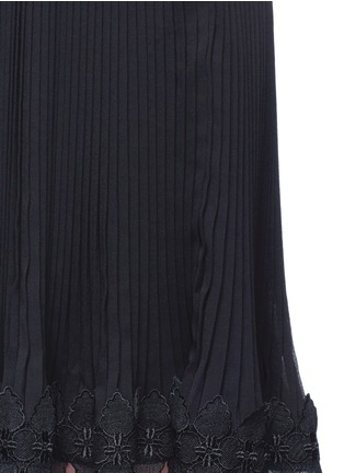 Detail View - Click To Enlarge - 72723 - Botanical lace one shoulder pleated mini dress