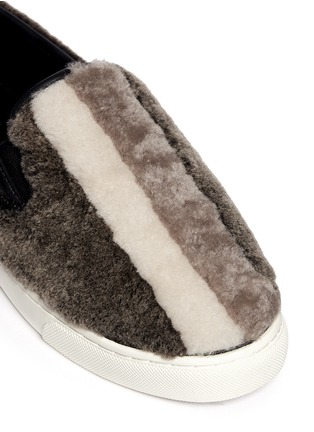 Detail View - Click To Enlarge - TORY BURCH - 'Bamford' colourblock cashmere shearling skate slip-ons
