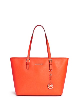 Main View - Click To Enlarge - MICHAEL KORS - 'Jet Set Travel' saffiano leather top zip tote