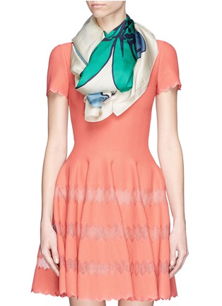 Figure View - Click To Enlarge - CHLOÉ - Floral print silk twill scarf