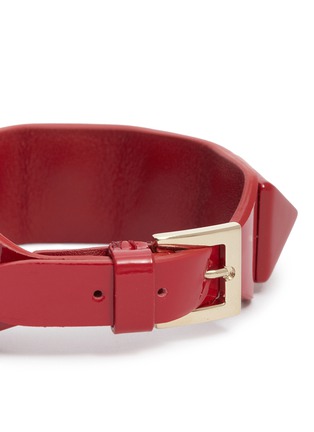 Detail View - Click To Enlarge - VALENTINO GARAVANI - 'Rockstud' macro patent leather bracelet