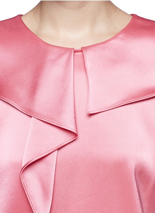 Detail View - Click To Enlarge - ST. JOHN - Cape collar satin sleeveless top