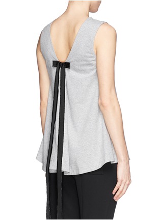 Back View - Click To Enlarge - NO.21 - Bow V-back swing tank top
