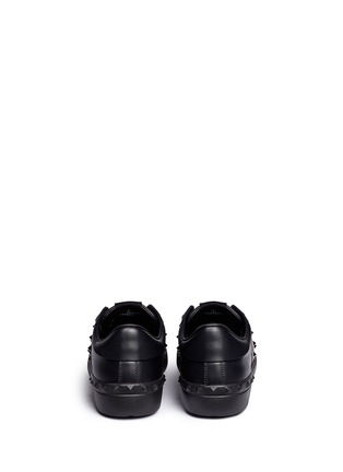 Back View - Click To Enlarge - VALENTINO GARAVANI - 'Rockstud Untitled 11 Noir' leather sneakers