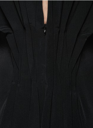 Detail View - Click To Enlarge - ALEXANDER WANG - Vacuum-pressed pleat back silk dress