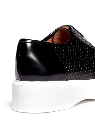 Detail View - Click To Enlarge - CLERGERIE - Polo textured leather flatform creepers
