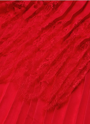 Detail View - Click To Enlarge - VALENTINO GARAVANI - Floral lace trim plissé pleat scarf