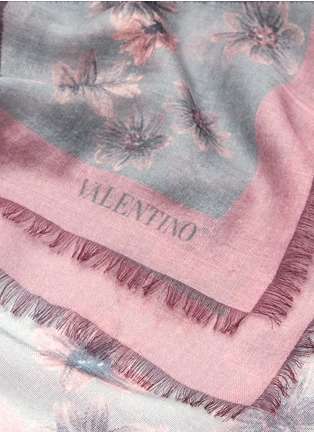 Detail View - Click To Enlarge - VALENTINO GARAVANI - Butterfly print cashmere-silk scarf