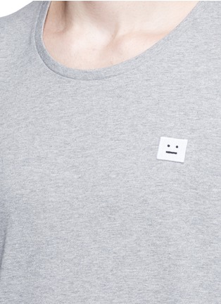 Detail View - Click To Enlarge - ACNE STUDIOS - 'Standard Face' emoji patch cotton T-shirt