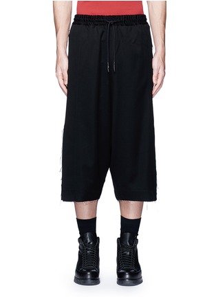 Main View - Click To Enlarge - FENG CHEN WANG - Drape side drop crotch wool shorts