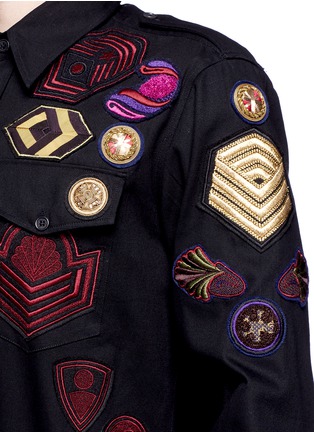 Detail View - Click To Enlarge - DRIES VAN NOTEN - 'Chale' military badge shirt
