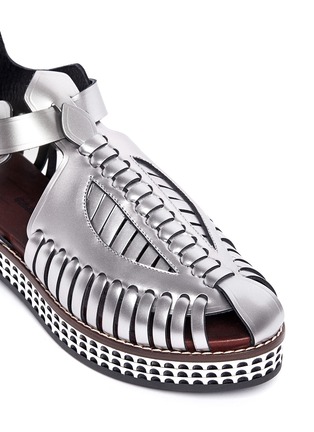 Detail View - Click To Enlarge - PROENZA SCHOULER - Woven metallic leather flatform sandals
