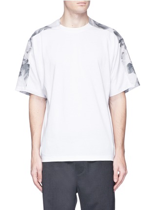 Main View - Click To Enlarge - OAMC - 'Attached' leaf print linen-cotton back T-shirt