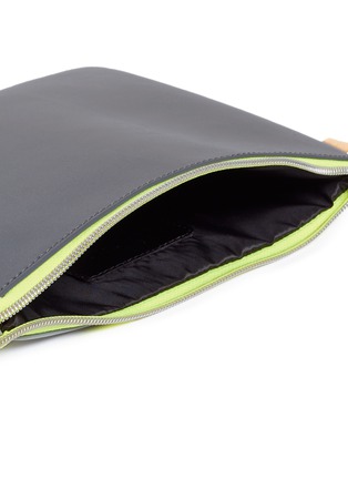 Detail View - Click To Enlarge - MONREAL - Reflective action pouch