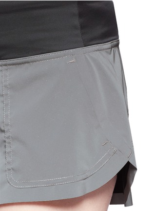 Detail View - Click To Enlarge - MONREAL - 'Boyfriend' reflective running shorts