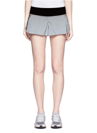 Main View - Click To Enlarge - MONREAL - 'Boyfriend' reflective running shorts