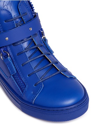 Detail View - Click To Enlarge - 73426 - 'Taylor Junior' double zip leather kids sneakers