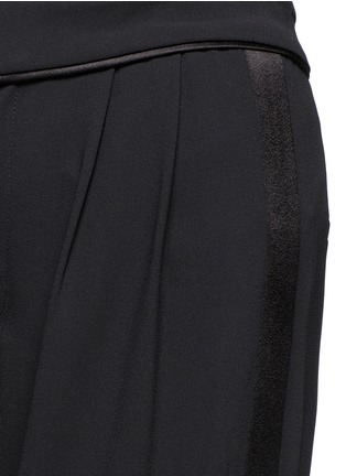 Detail View - Click To Enlarge - ALICE & OLIVIA - 'Cobi' satin tuxedo stripe wide leg pants
