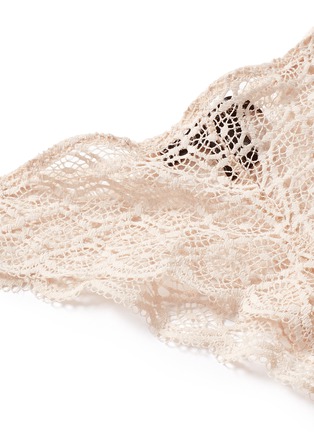 Detail View - Click To Enlarge - KIKI DE MONTPARNASSE - 'Paon' crochet briefs
