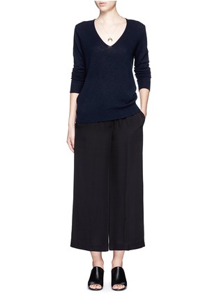 Figure View - Click To Enlarge - THEORY - 'Raoka W' cropped wide leg crepe pants