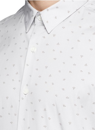 Detail View - Click To Enlarge - THEORY - 'Zack' splice print poplin shirt