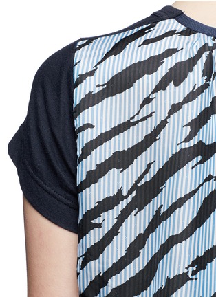 Detail View - Click To Enlarge - SACAI LUCK - Zebra stripe print flare back T-shirt
