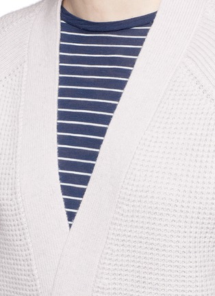 Detail View - Click To Enlarge - VINCE - Wool-cashmere waffle knit boyfriend cardigan