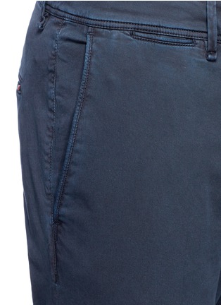 Detail View - Click To Enlarge - MONCLER - Garment dyed cotton chinos