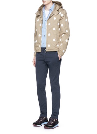 Figure View - Click To Enlarge - MONCLER - Garment dyed cotton chinos