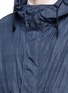 Detail View - Click To Enlarge - MONCLER - 'Jeanpierre' fishtail rain coat