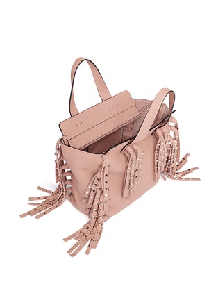 Detail View - Click To Enlarge - VALENTINO GARAVANI - 'C-Rockee' small fringe leather tote