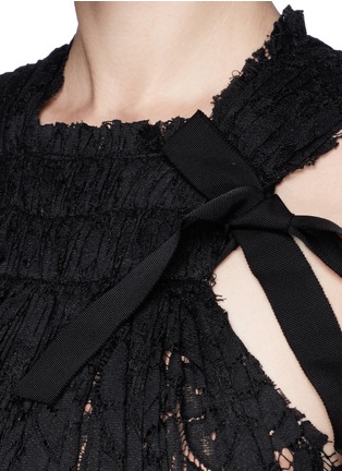 Detail View - Click To Enlarge - LANVIN - Bow appliqué tiered lace gown