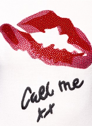 Detail View - Click To Enlarge - ALICE & OLIVIA - 'Denny' strass lip slogan wool sweater
