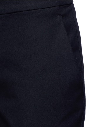 Detail View - Click To Enlarge - THEORY - 'Thaniel' elastic waist cotton blend pants
