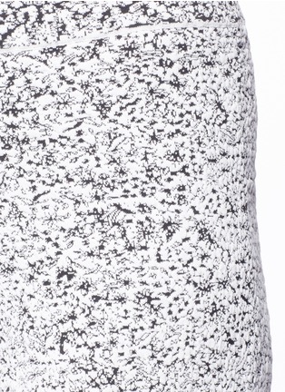 Detail View - Click To Enlarge - THEORY - 'Henriet KJ' floral jacquard knit culottes