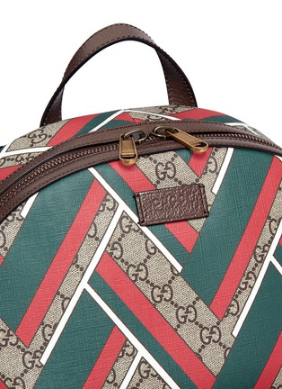 Detail View - Click To Enlarge - GUCCI - 'GG Supreme' stripe chevron print canvas backpack
