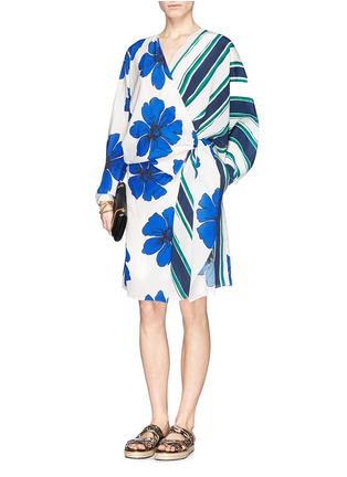 Detail View - Click To Enlarge - CHLOÉ - Floral Neptune stripe silk wrap dress