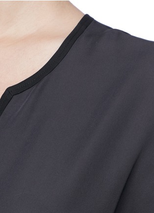 Detail View - Click To Enlarge - VINCE - V-neck silk georgette blouse