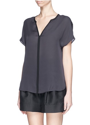Front View - Click To Enlarge - VINCE - V-neck silk georgette blouse