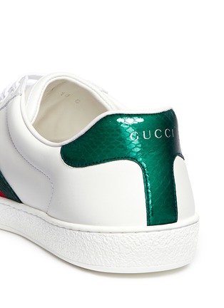 Detail View - Click To Enlarge - GUCCI - 'Ace' embroidered bee stripe leather sneakers