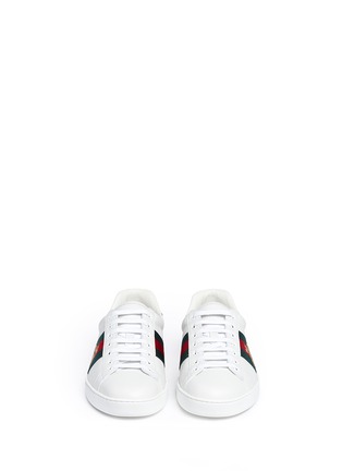 Front View - Click To Enlarge - GUCCI - 'Ace' embroidered bee stripe leather sneakers