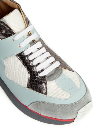 Detail View - Click To Enlarge - MM6 MAISON MARGIELA - Metallic trim mesh sneakers