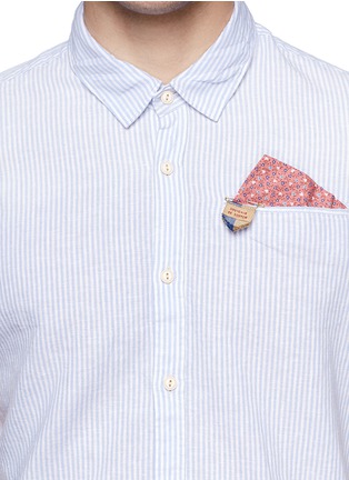 Detail View - Click To Enlarge - SCOTCH & SODA - Pocket square stripe cotton-linen shirt