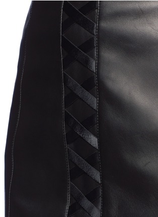 Detail View - Click To Enlarge - NEIL BARRETT - Elastic front sheepskin leather mini skirt