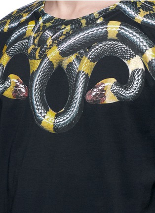 Detail View - Click To Enlarge - MARCELO BURLON - 'Sabino' snake print cotton T-shirt