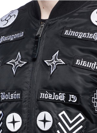 Detail View - Click To Enlarge - MARCELO BURLON - x Alpha Industries 'Roldan' embroidered patch MA-1 bomber jacket