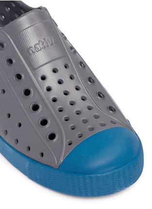 Detail View - Click To Enlarge - NATIVE  - 'Jefferson' perforated toddler slip-ons